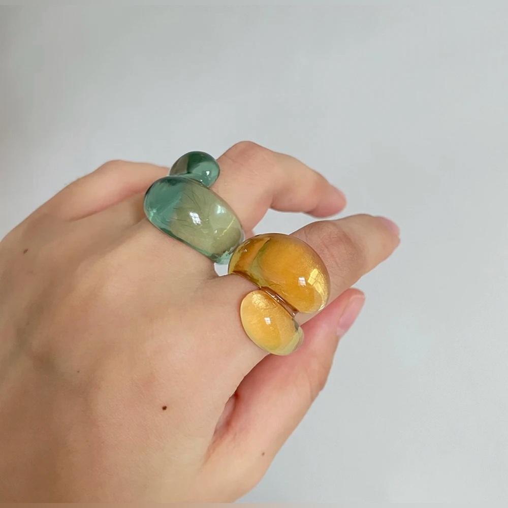 Green Acrylic resin dome ring vintage inspired look